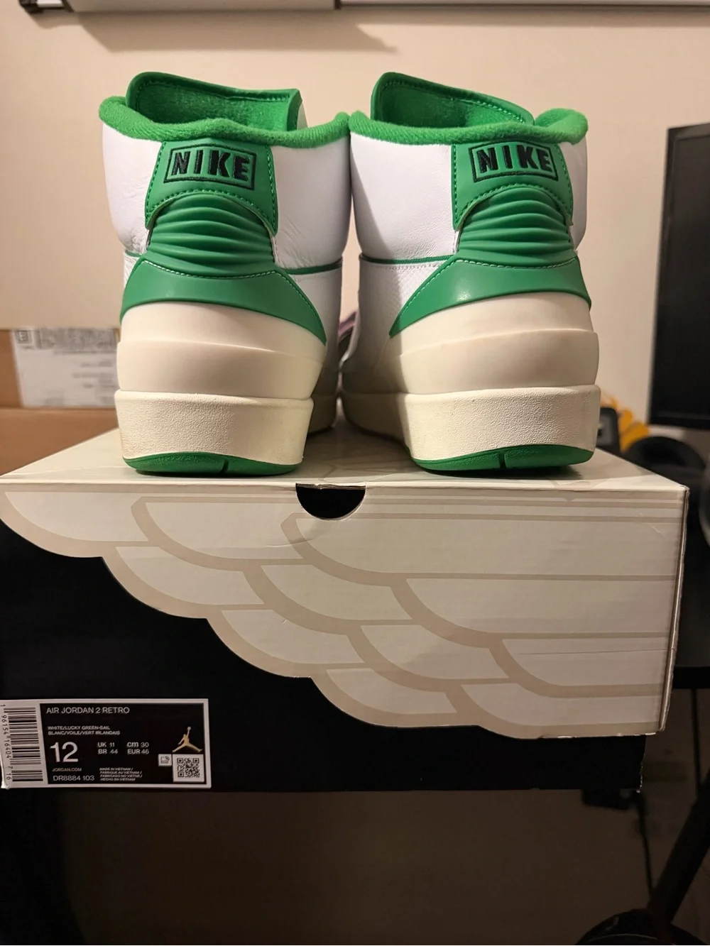 Jordan 2’s White and Green Men’s Sneakers